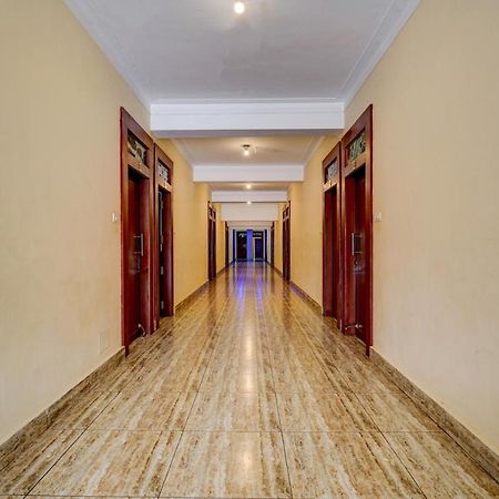 Oyo Flagship Hotel Kvc Holiday Inn Maisur Dış mekan fotoğraf