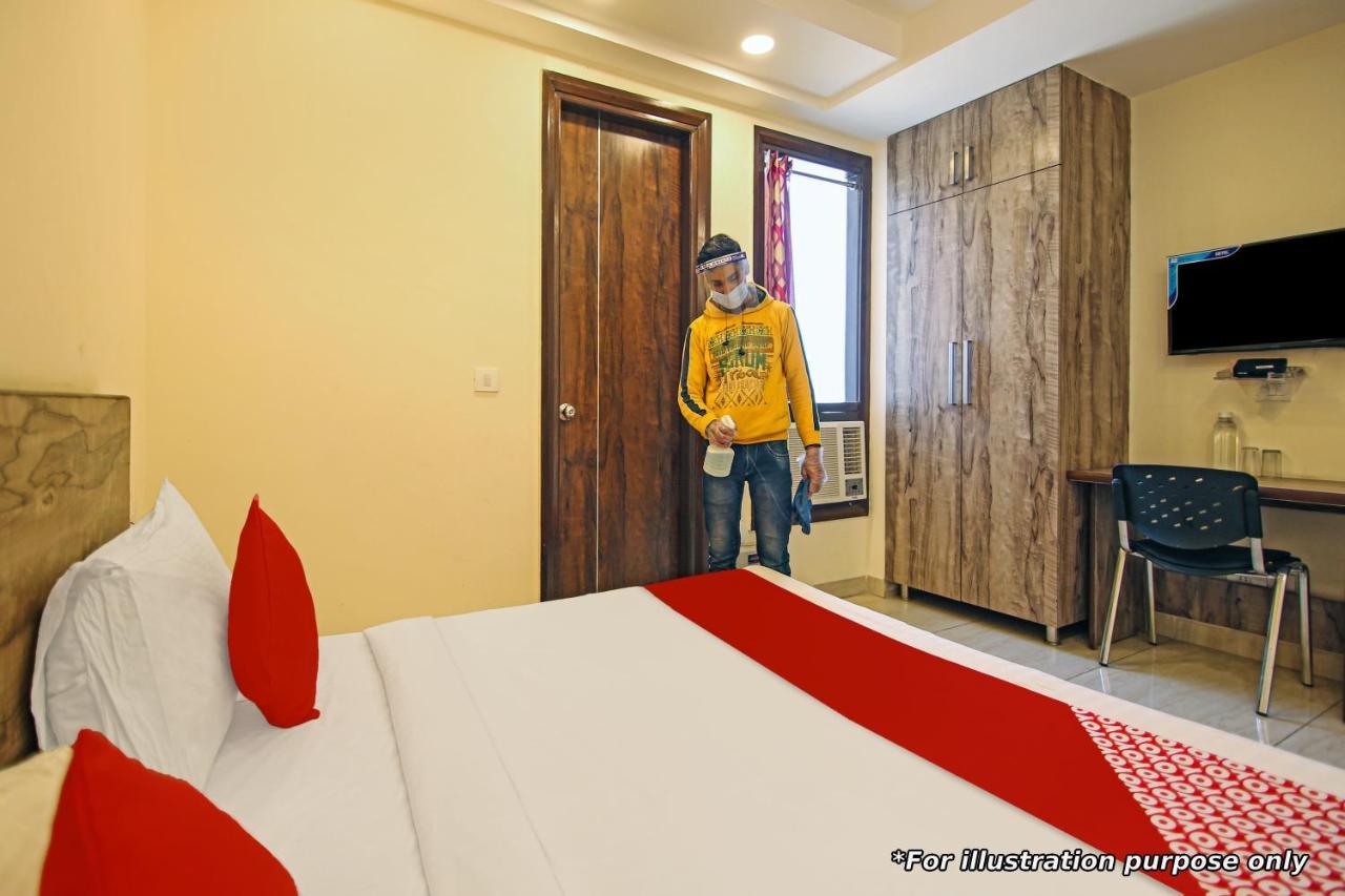 Oyo Flagship Hotel Kvc Holiday Inn Maisur Dış mekan fotoğraf